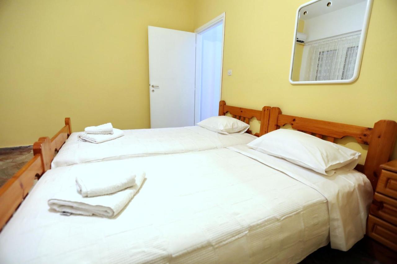 Maria Apartments Asini  Ngoại thất bức ảnh
